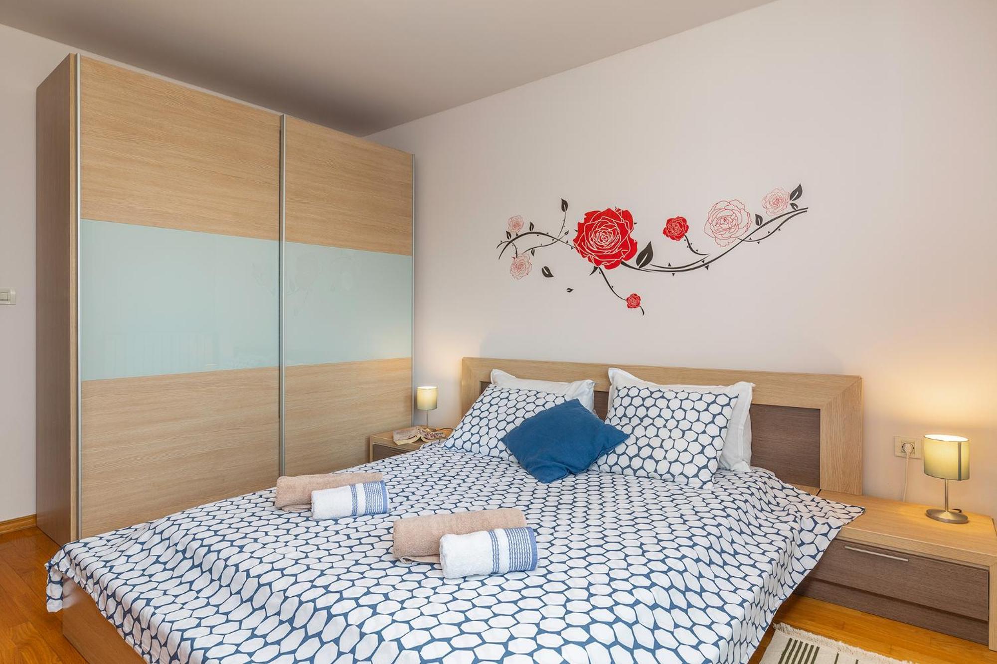 Deluxe Apartment Marina With A Private Parking Риека Экстерьер фото